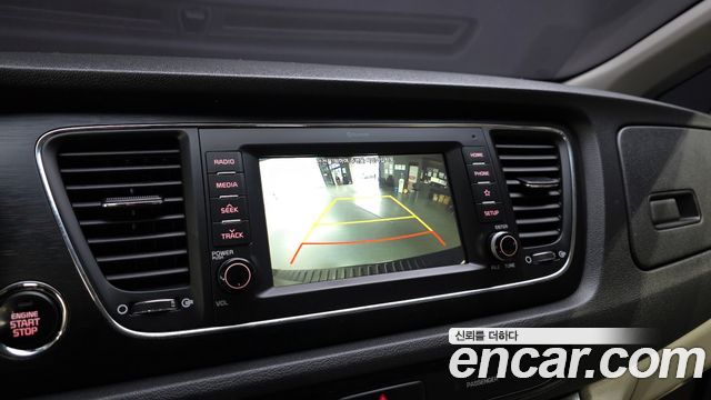 Kia Canival 2020 — photo 14