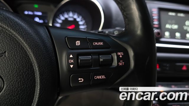 Kia Canival 2020 — photo 15