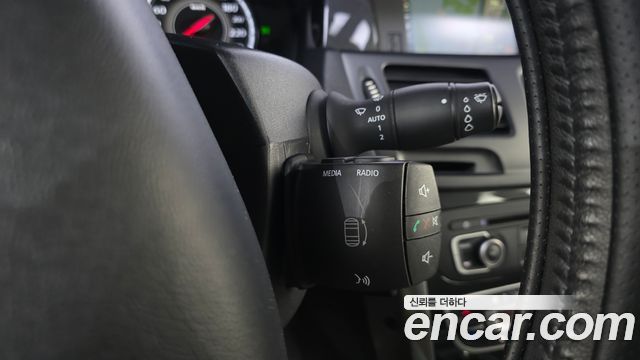 Renault Korea SM5  2016 — photo 17
