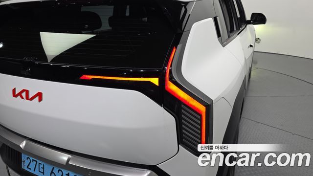 Kia EV3 2025 — photo 9