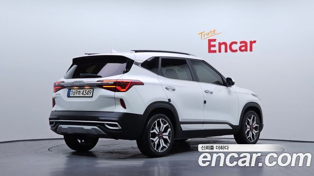 Kia Seltos 2022 — photo 2
