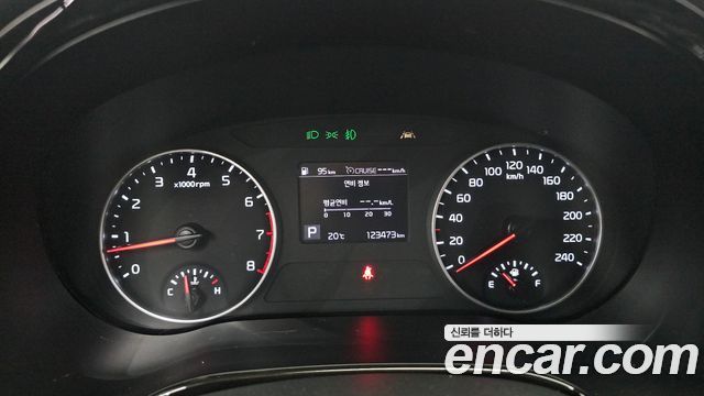 Kia Seltos 2022 — photo 11