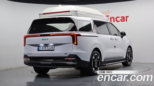 Kia Canival 2024 — photo 2
