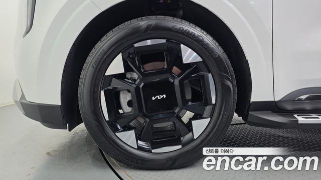 Kia Canival 2024 — photo 5