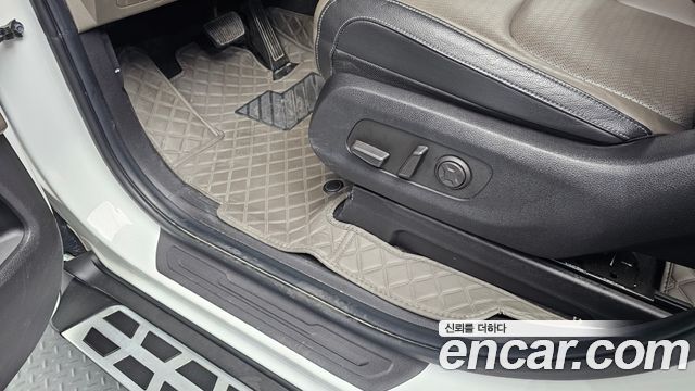 Kia Canival 2024 — photo 18