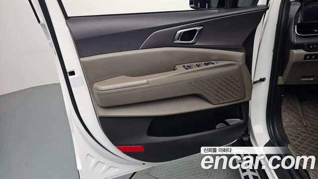 Kia Canival 2024 — photo 14
