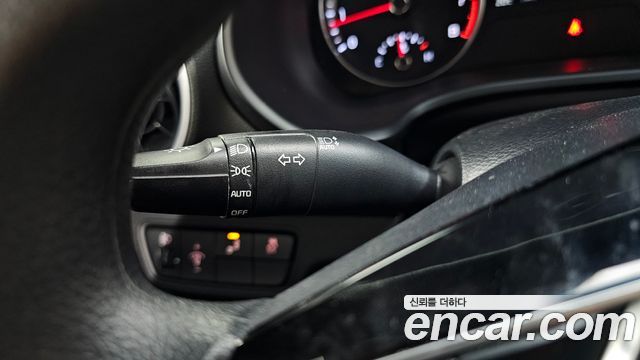 Kia K3 2023 — photo 20