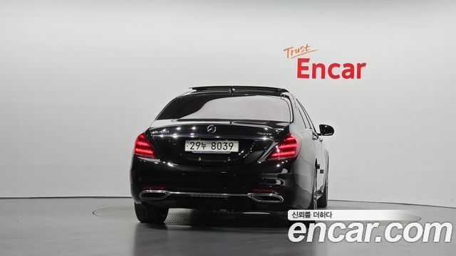 Mercedes-Benz S-Class 2018 — photo 4
