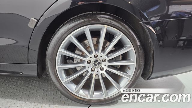 Mercedes-Benz S-Class 2018 — photo 7