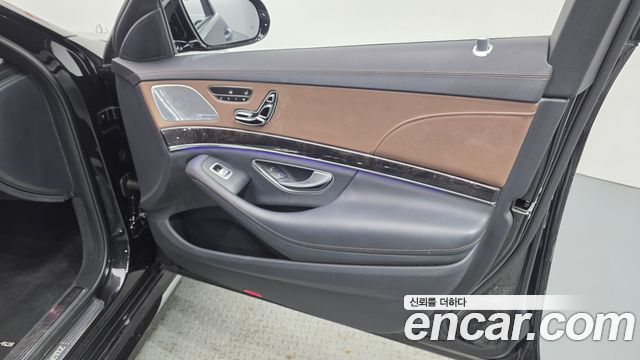 Mercedes-Benz S-Class 2018 — photo 14
