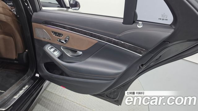 Mercedes-Benz S-Class 2018 — photo 15