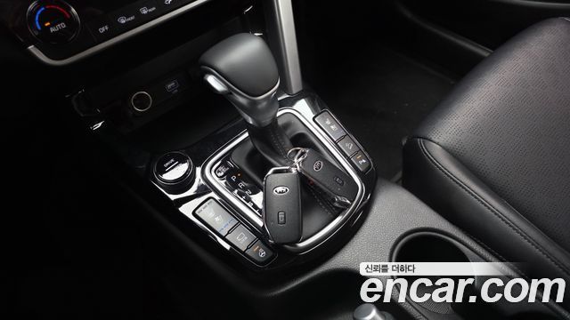 Kia Seltos 2020 — photo 12