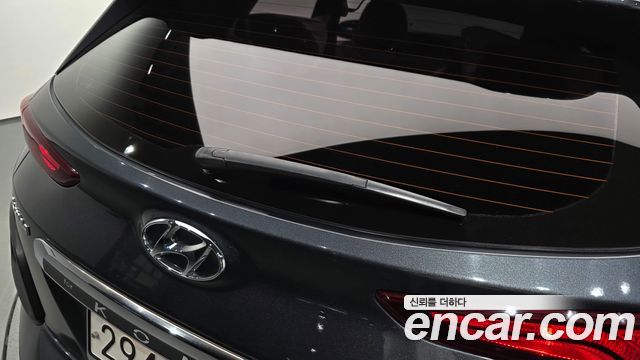 Hyundai Kona 2020 — photo 31