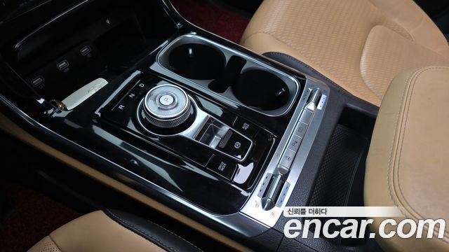 Kia Canival 2021 — photo 9