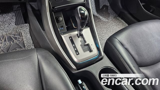 Hyundai AVANTE 2014 — photo 9