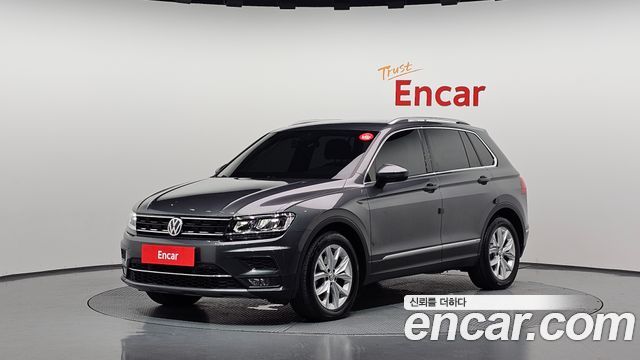 Volkswagen Tiguan 2020 — photo 1