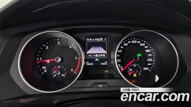 Volkswagen Tiguan 2020 — photo 11