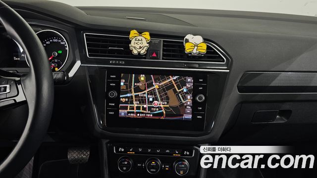 Volkswagen Tiguan 2020 — photo 20