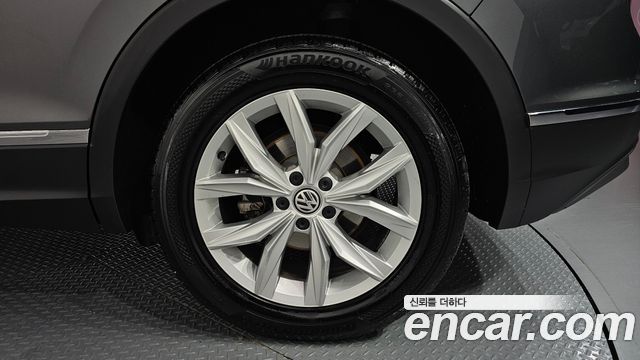 Volkswagen Tiguan 2020 — photo 7