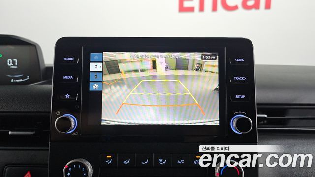 Hyundai Staria 2025 — photo 20