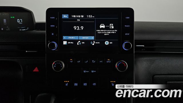 Hyundai Staria 2025 — photo 31