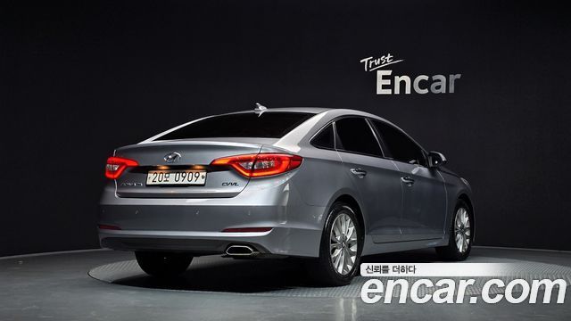 Hyundai Sonata 2016 — photo 2