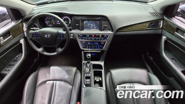 Hyundai Sonata 2016 — photo 10