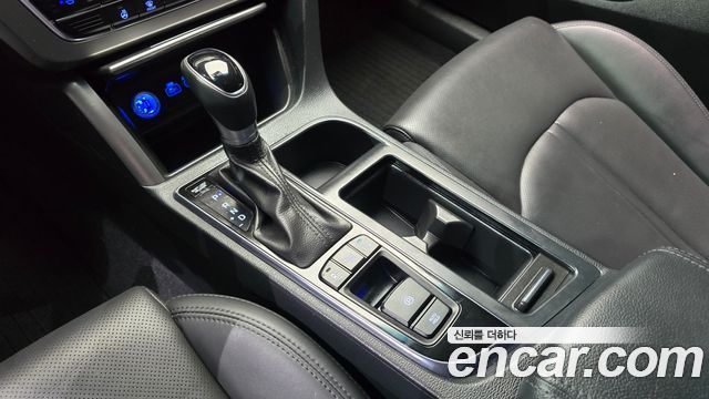 Hyundai Sonata 2016 — photo 12