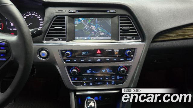 Hyundai Sonata 2016 — photo 20