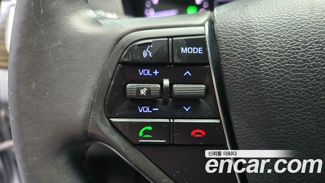 Hyundai Sonata 2016 — photo 22