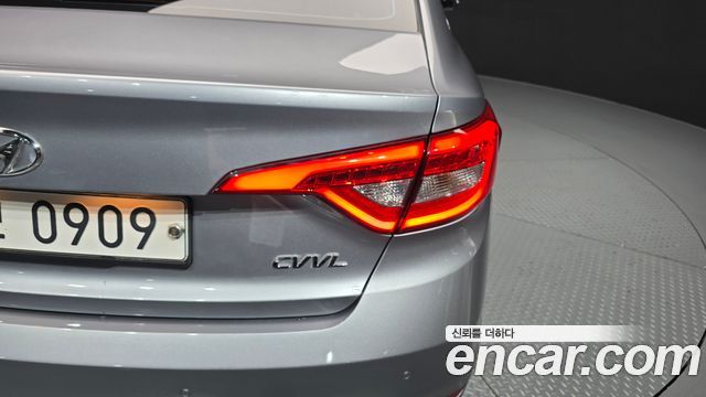 Hyundai Sonata 2016 — photo 9