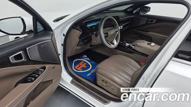 Kia K8 2022 — photo 13