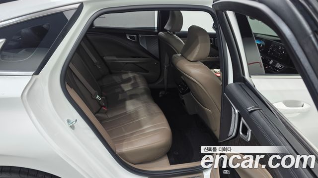 Kia K8 2022 — photo 18
