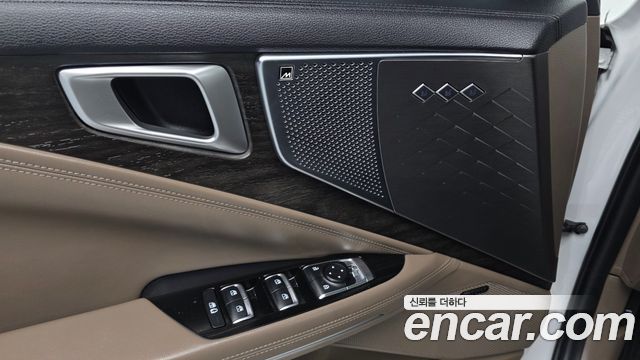 Kia K8 2022 — photo 28