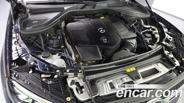 Mercedes-Benz GLC-Class 2024 — photo 6
