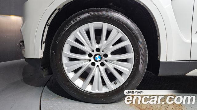BMW X5 2017 — photo 5