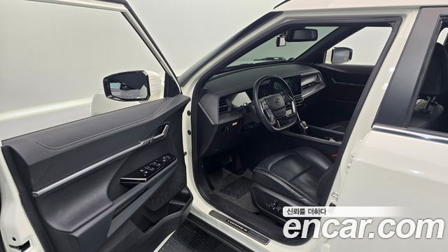 KG Mobility Torres 2023 — photo 17