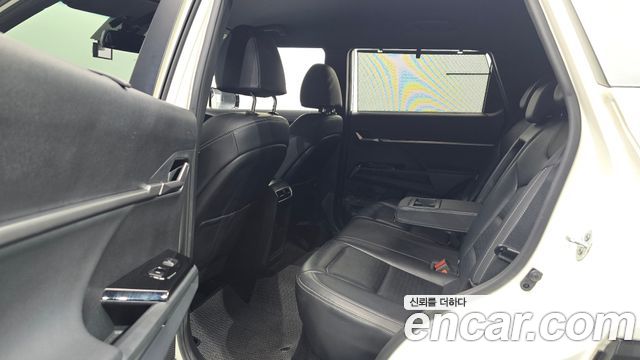 KG Mobility Torres 2023 — photo 18