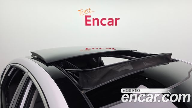 Kia K7 2018 — photo 35