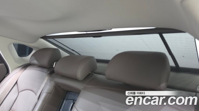 Kia K7 2018 — photo 36
