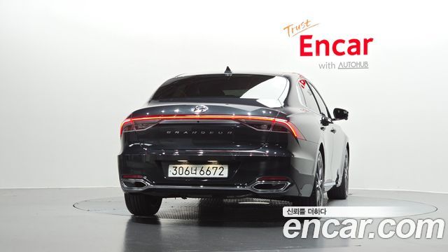 Hyundai Grandeur 2022 — photo 4