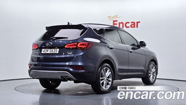 Hyundai Santafe 2016 — photo 2