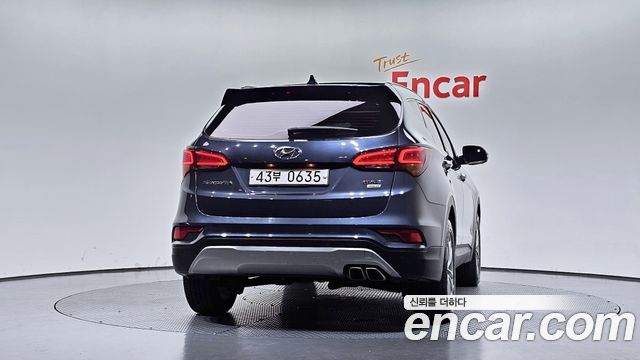 Hyundai Santafe 2016 — photo 4