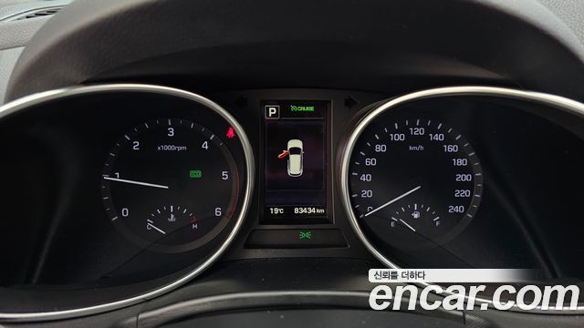 Hyundai Santafe 2016 — photo 11
