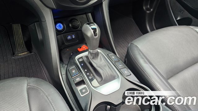 Hyundai Santafe 2016 — photo 12