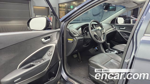 Hyundai Santafe 2016 — photo 13