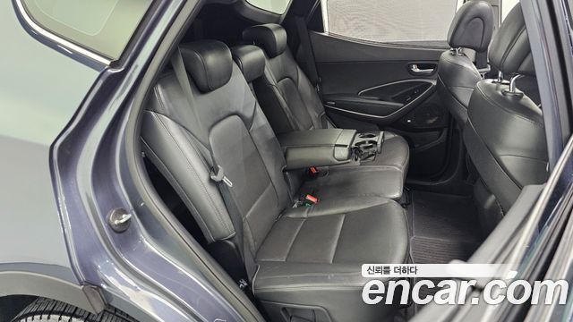 Hyundai Santafe 2016 — photo 17