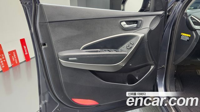 Hyundai Santafe 2016 — photo 14