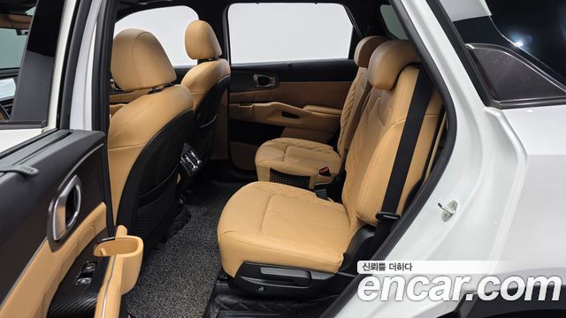 Kia Sorento 2021 — photo 16