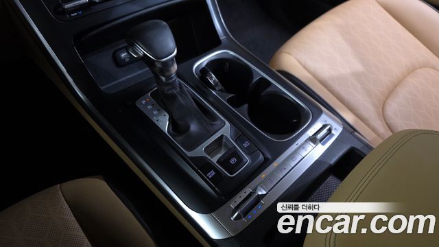 Kia Canival 2022 — photo 9